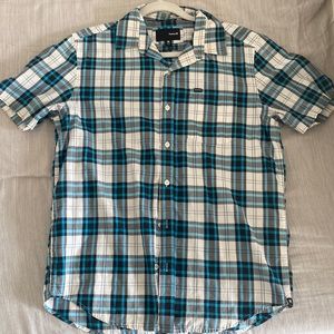 Hurley button down short sleeve shirt